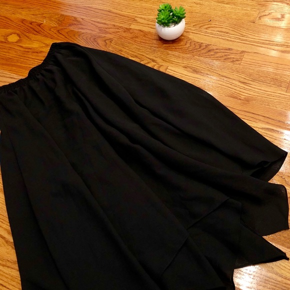 Black Skirt Small - Picture 1 of 1